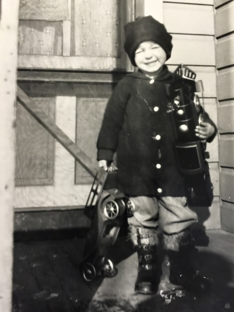 Glen Amos Anderson as a young boy