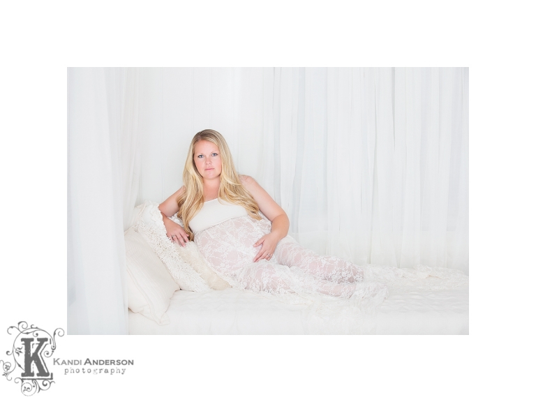 Celebrating Pregnancy with Kandi Anderson Photography