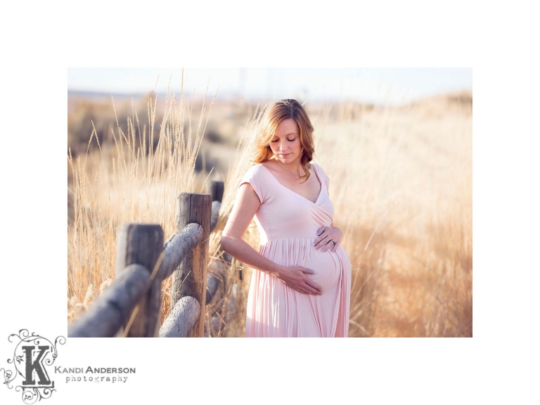 Spring Creek Pregnancy Photo Session